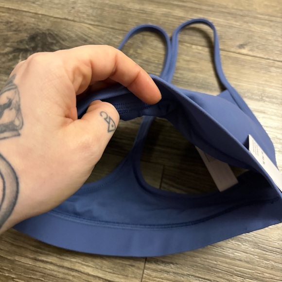 NWT Lululemon Flow Y Bra Nulu A-C (Brilliant Blue) Size 6 - Picture 6 of 7